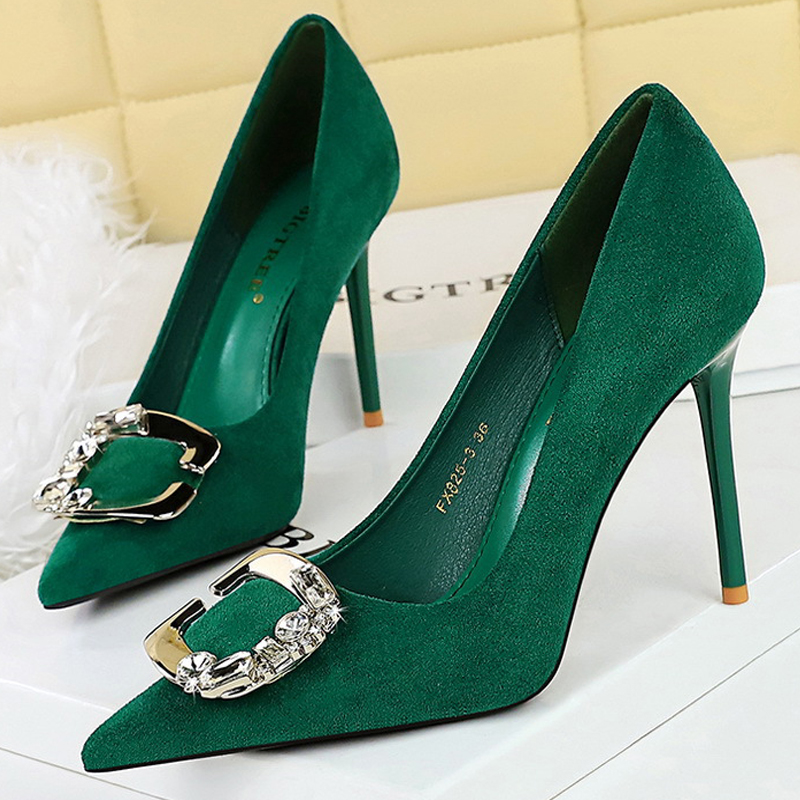 Scarpe BIGTREE fibbia per cint - Shoe Tree recensione e prezzo