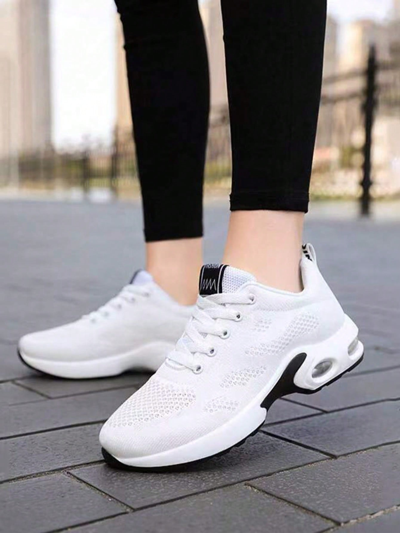 Nuove Sneakers Ortopediche da  - Sneaker Box recensione e prezzo