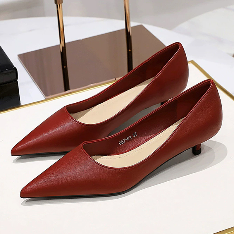 Scarpe da donna eleganti con t - Shoe Tree recensione e prezzo