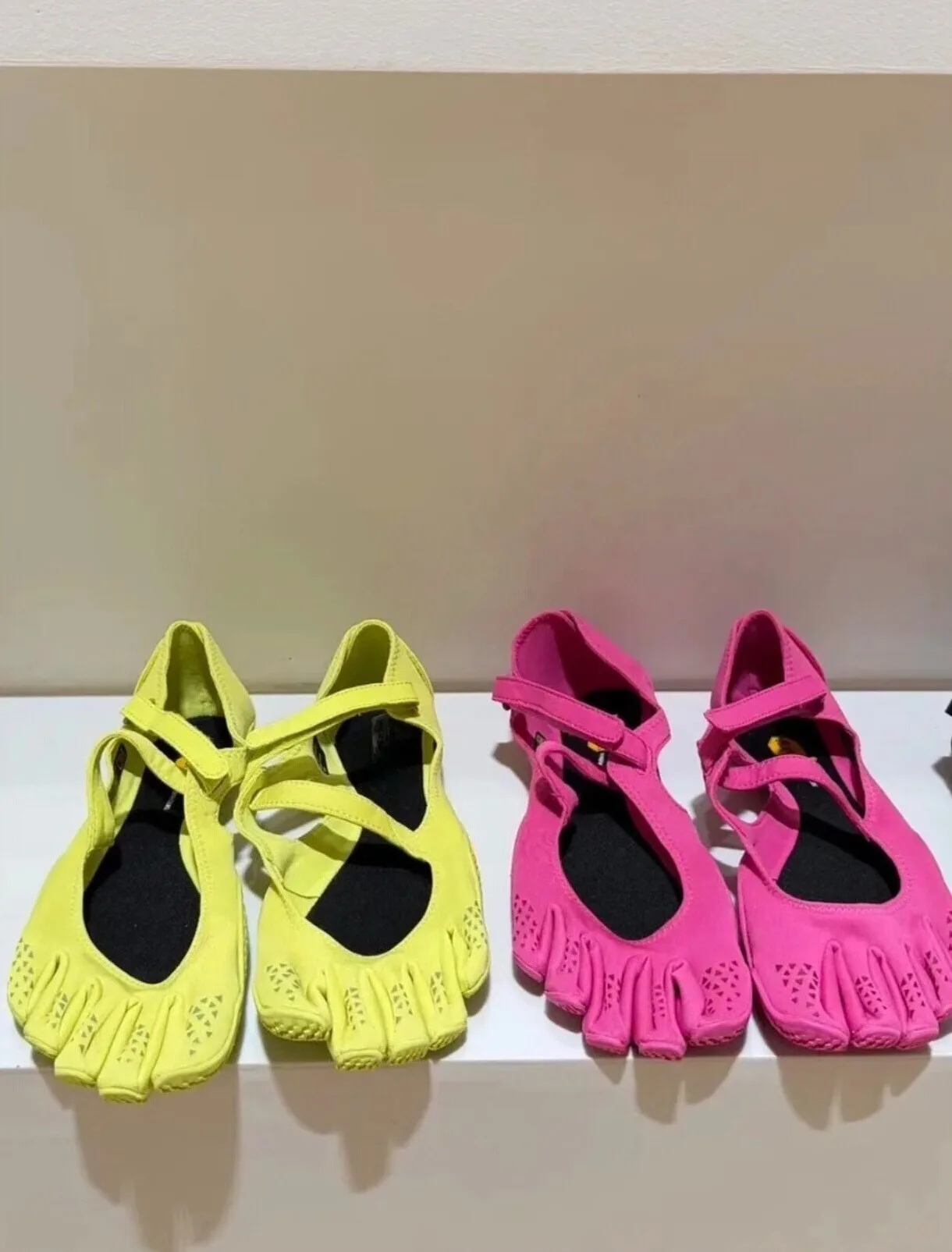 Sneaker da donna Five Fingers, - Sneaker Box recensione e prezzo